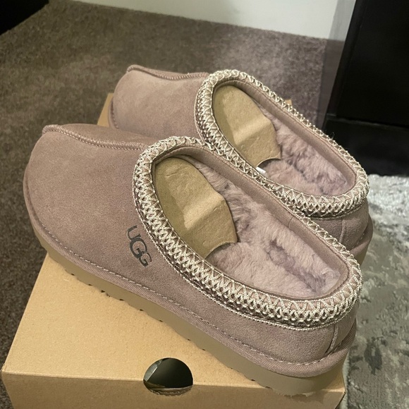 Ugg Tasman - Picture 2 of 3